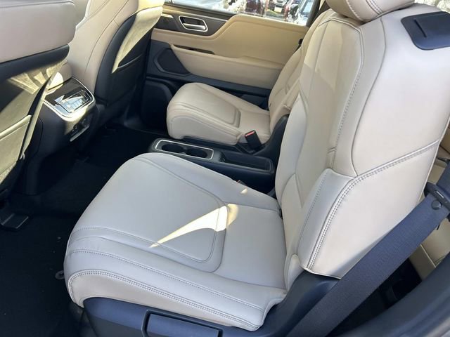 New 2026 INFINITI QX80 Pure w/ Cargo Package image 25