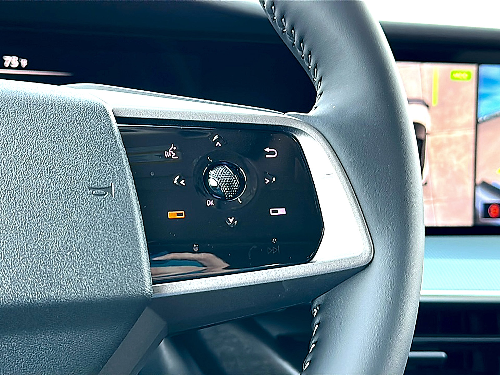 New 2025 Nissan Murano SL image 18