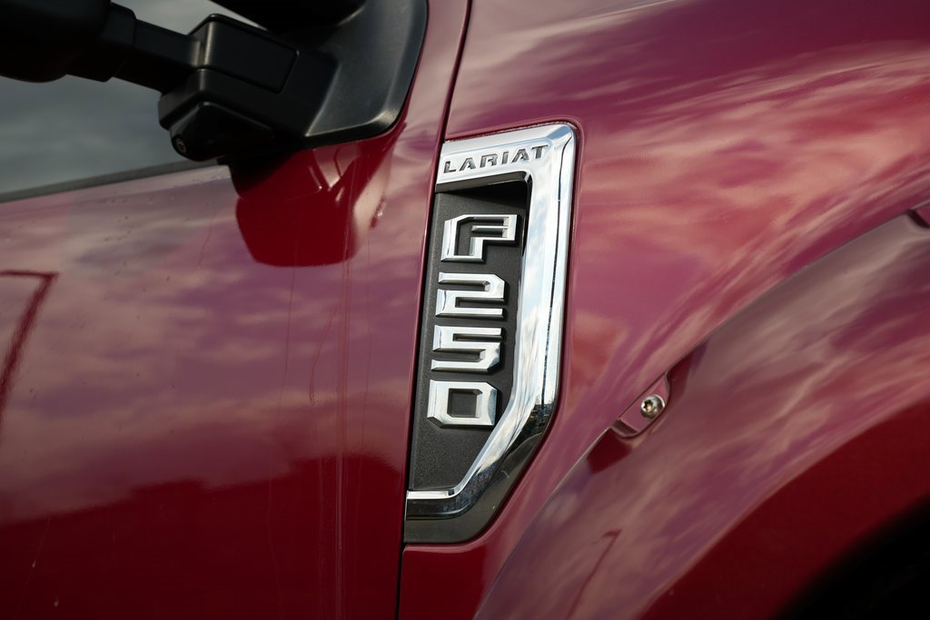 Used 2017 Ford F250 Lariat w/ Lariat Ultimate Package image 8