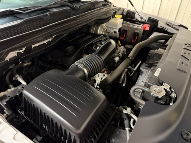 Used 2022 RAM 1500 Laramie AWD/4WD image 45