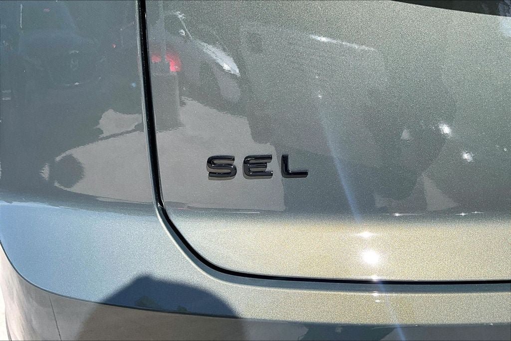 New 2026 Volkswagen Atlas Cross Sport SEL R-Line AWD/4WD image 7