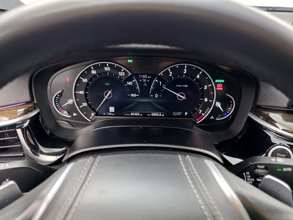 Used 2019 BMW 530i w/ Convenience Package RWD image 21