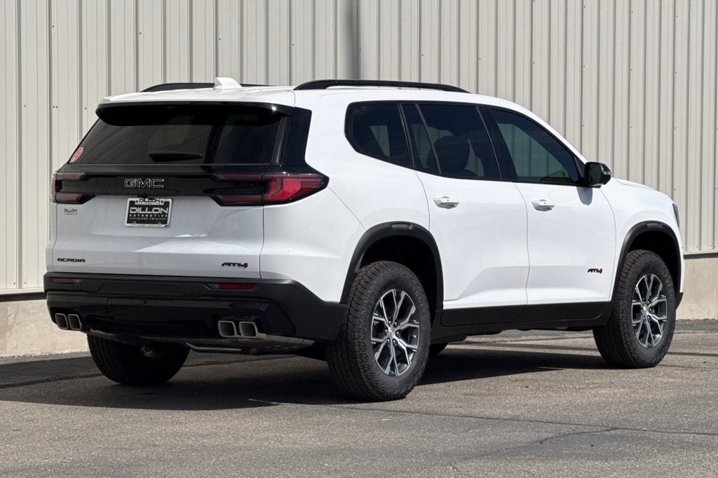 New 2027 GMC Acadia AT4 w/ Luxury Package AWD/4WD image 7