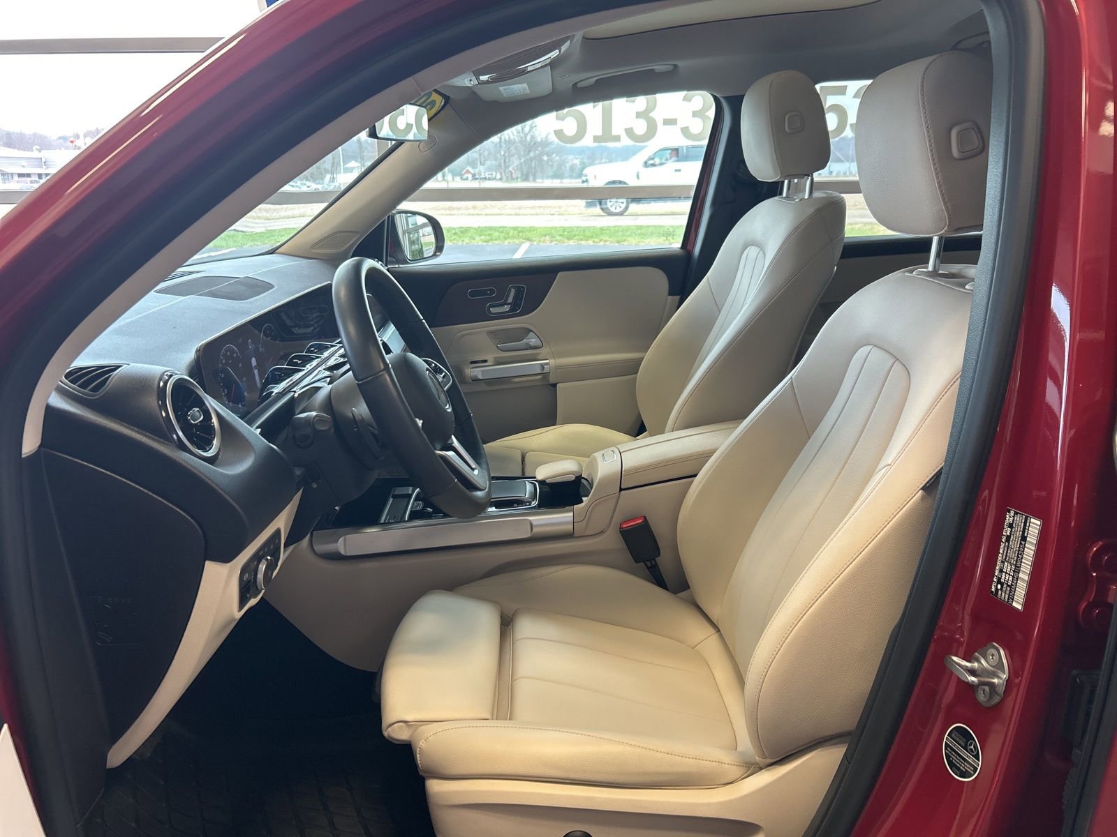 Used 2020 Mercedes-Benz GLB 250 4MATIC image 20