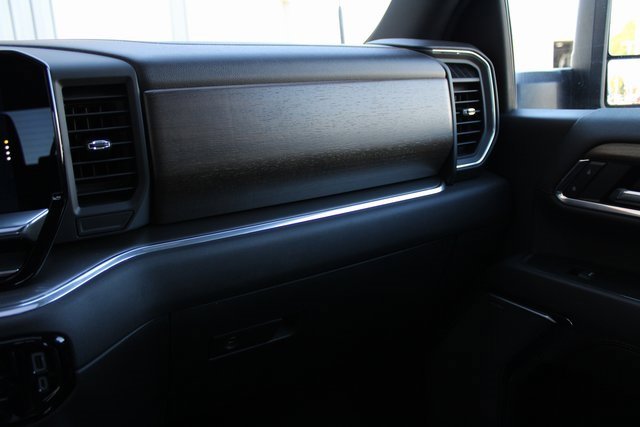 Used 2024 Chevrolet Silverado 2500 High Country w/ High Country Premium Package image 31