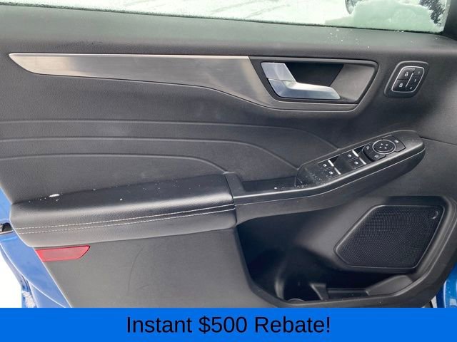 Used 2022 Ford Escape Titanium image 15