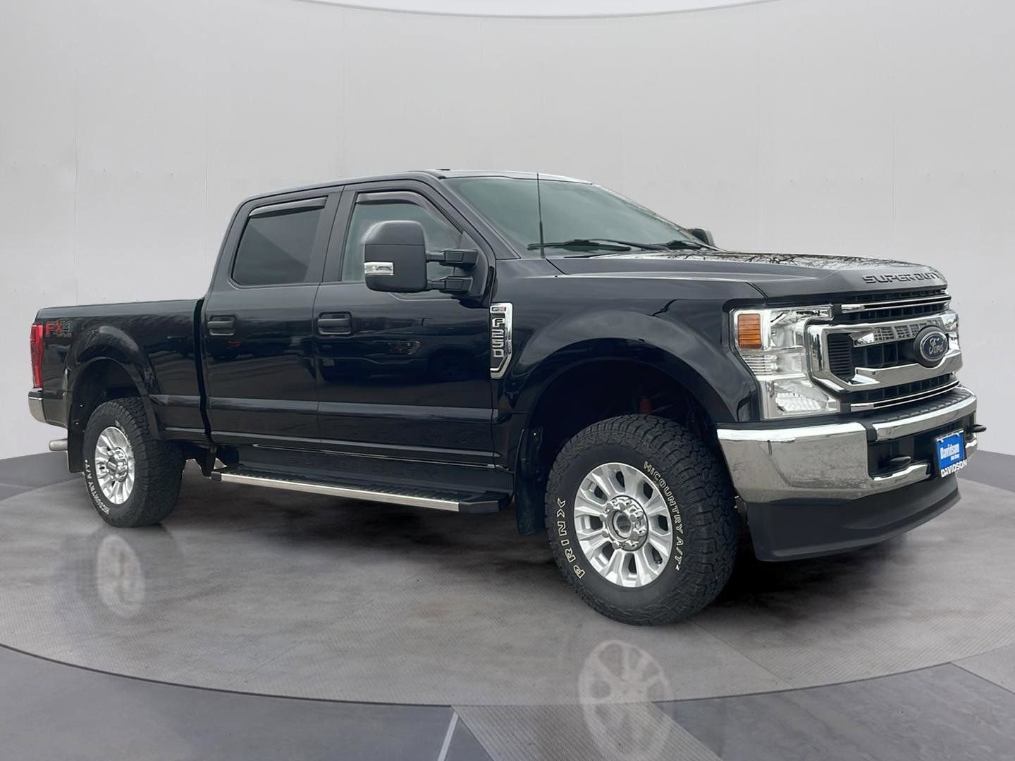 Used 2022 Ford F250 XL w/ STX Appearance Package image 9