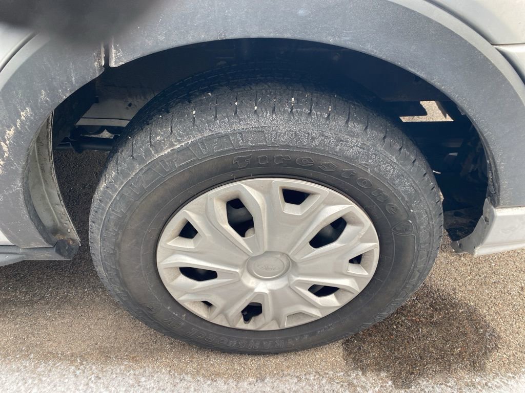 Used 2022 Ford Transit 350 XLT image 6