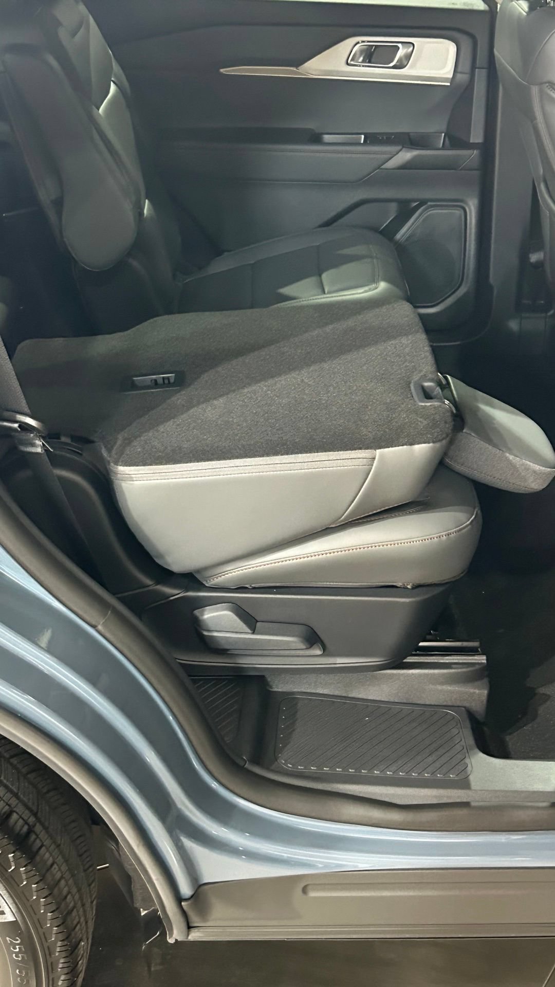 New 2026 Ford Explorer Active w/ Active Comfort Package AWD/4WD image 73