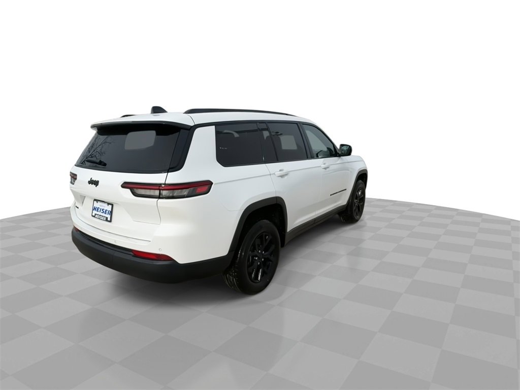 Used 2025 Jeep Grand Cherokee L Altitude image 8