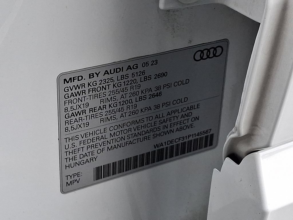 Used 2023 Audi Q3 2.0T Premium w/ Black Optic Sport Package AWD/4WD image 27