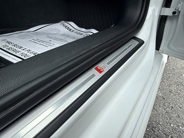 Used 2021 Audi A4 2.0T Premium Plus w/ Premium Plus Package AWD/4WD image 16