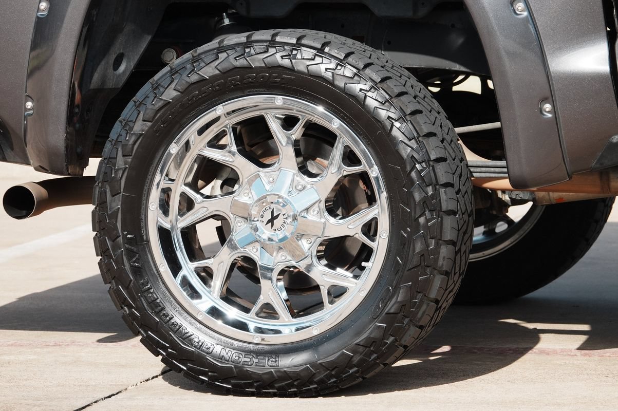 Used 2019 Toyota Tundra SR5 w/ TRD Sport Package AWD/4WD image 29