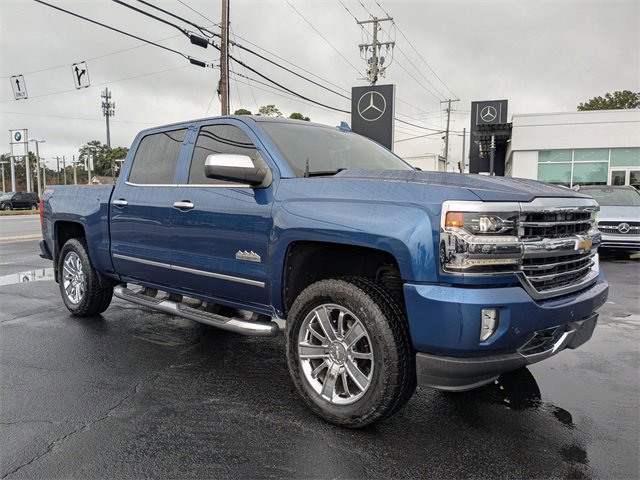 Used 2017 Chevrolet Silverado 1500 High Country image 2