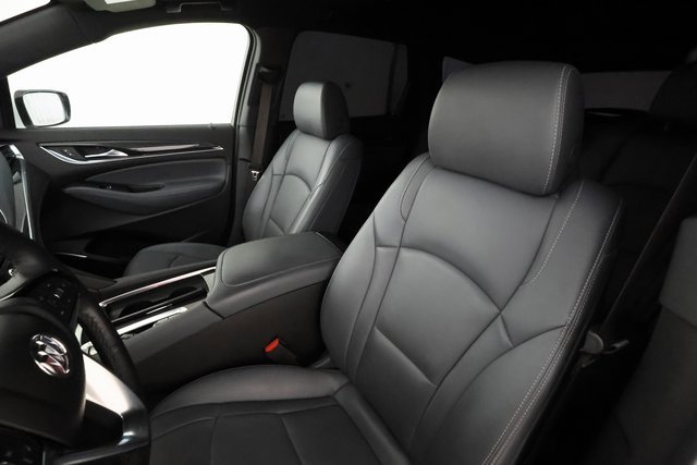 Used 2024 Buick Enclave Essence w/ Technology Package image 11