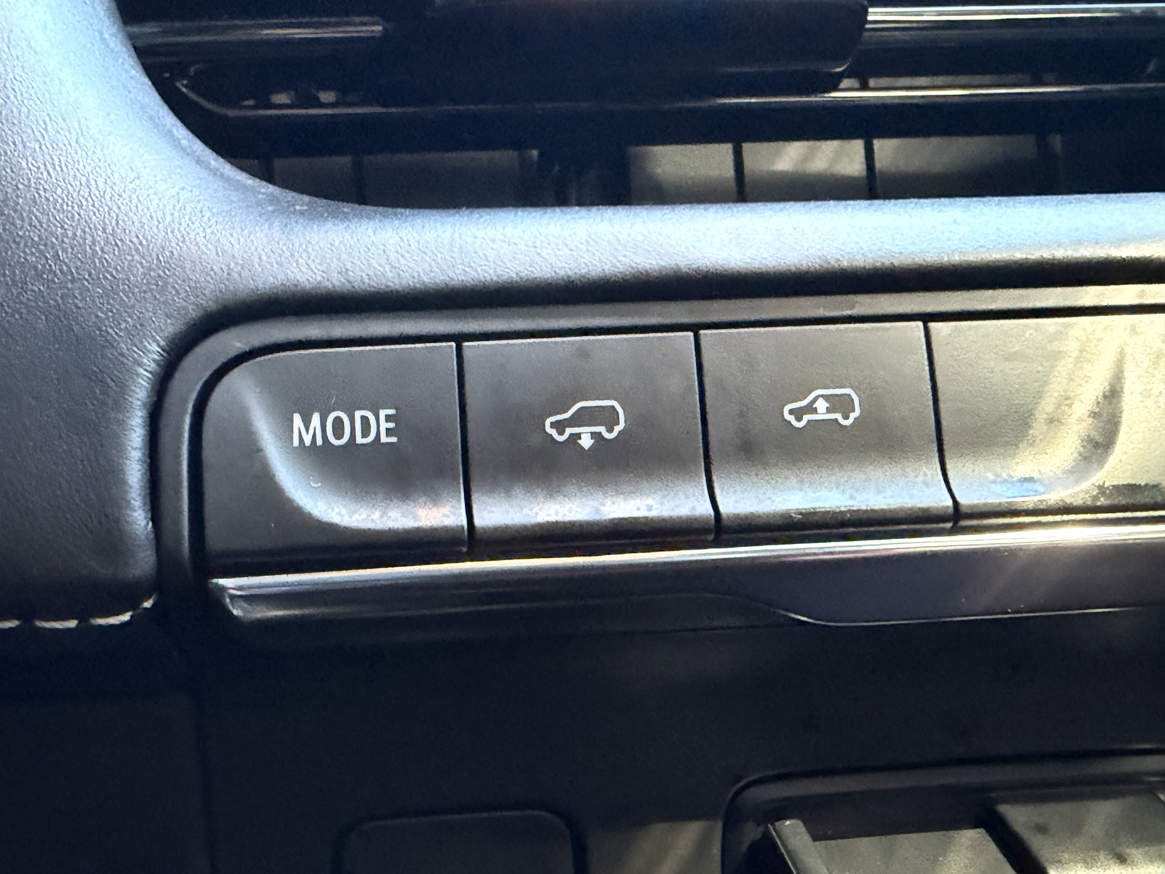 Used 2023 Cadillac Escalade ESV V image 21