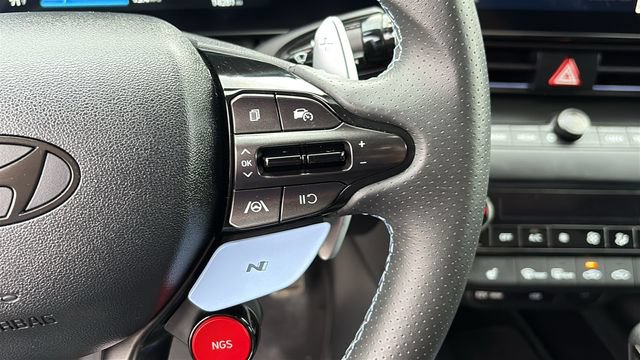 Used 2025 Hyundai Elantra N FWD image 14