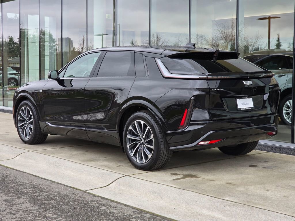 Used 2025 Cadillac Lyriq Sport image 3