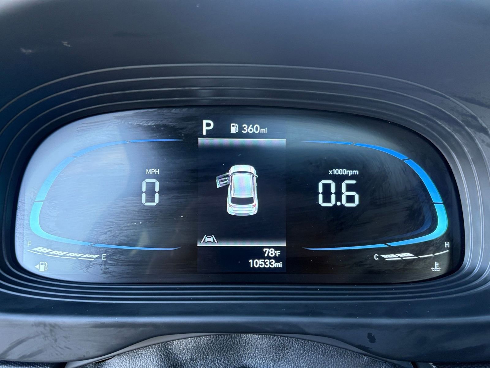 Used 2025 Hyundai Venue SEL image 40