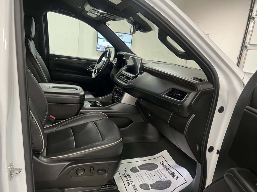 Used 2023 Chevrolet Suburban Premier image 58