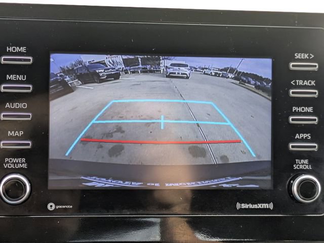 Used 2024 Toyota Camry SE image 18