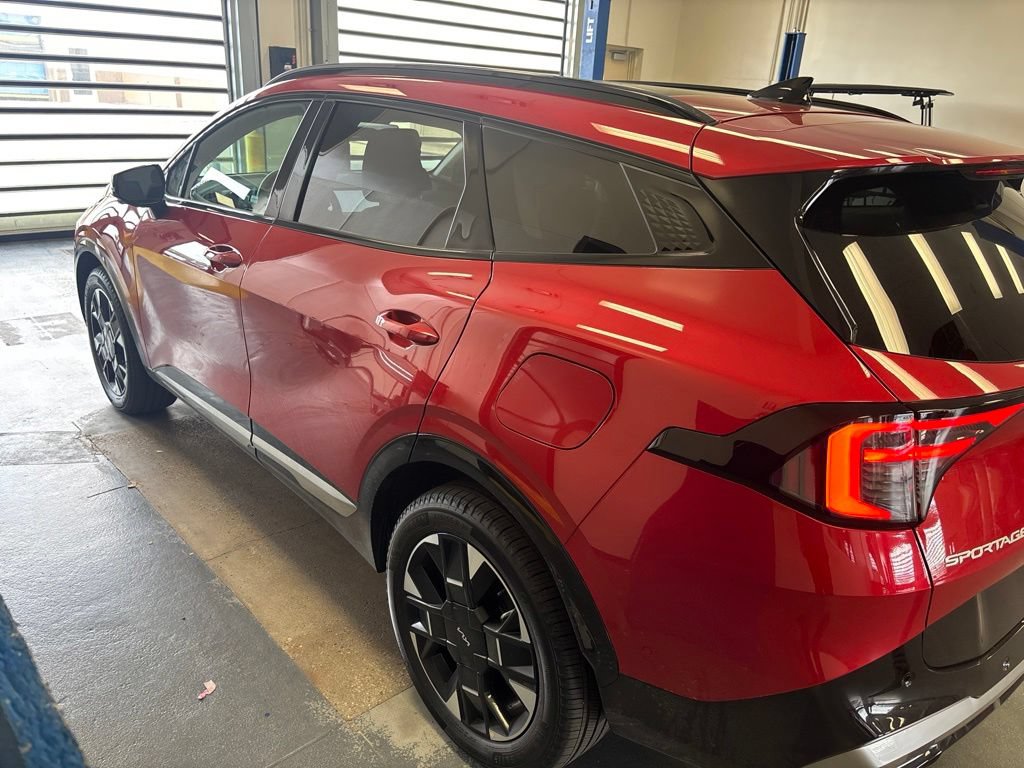 Used 2026 Kia Sportage SX AWD/4WD image 6