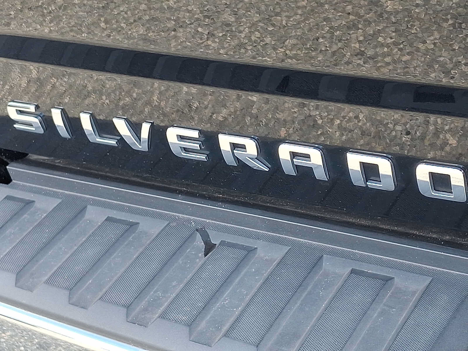 Used 2014 Chevrolet Silverado 1500 LTZ Z71 w/ LTZ Plus Package AWD/4WD image 29