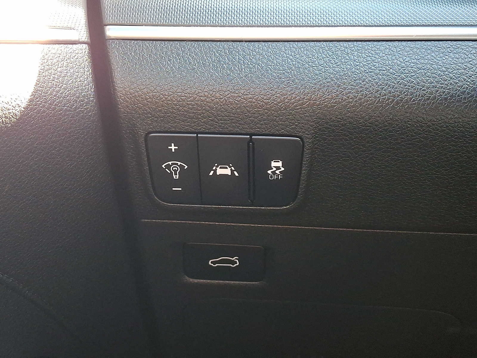 Used 2022 Kia K5 GT-Line FWD image 26