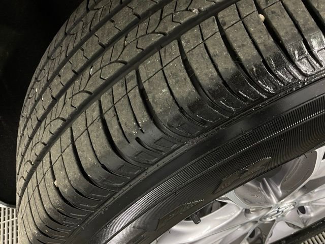 Used 2023 Buick Enclave Essence image 44