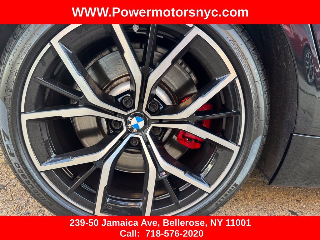 Used 2022 BMW M550i xDrive w/ Executive Package AWD/4WD image 22