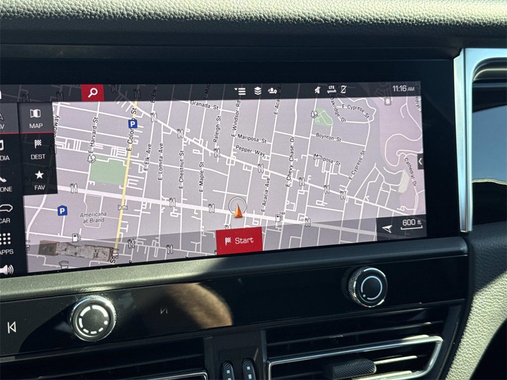 Used 2024 Porsche Macan S image 30