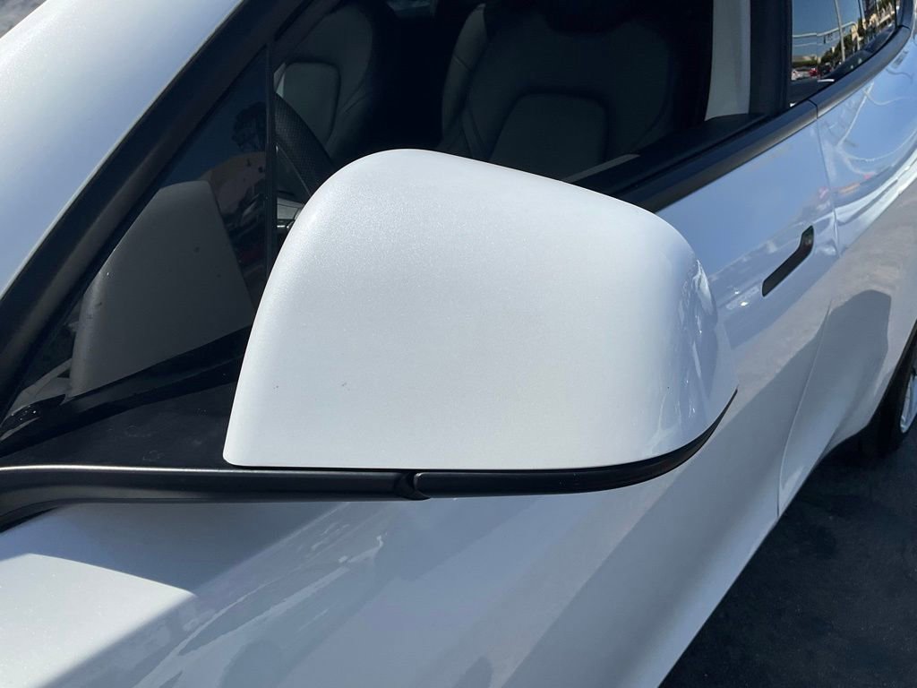 Used 2021 Tesla Model Y Long Range image 92