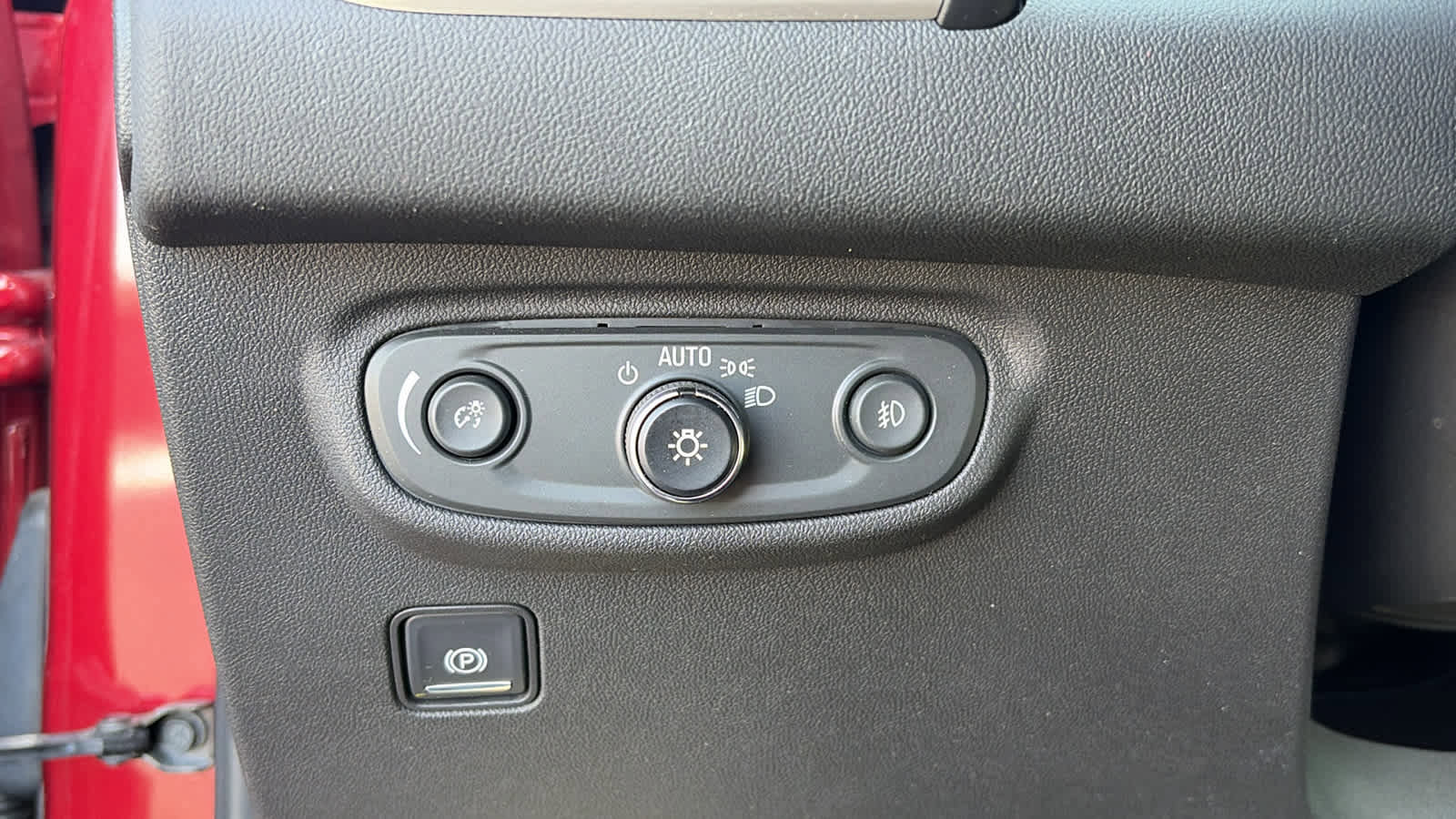 Used 2019 GMC Terrain Denali w/ Driver Alert Package II image 10