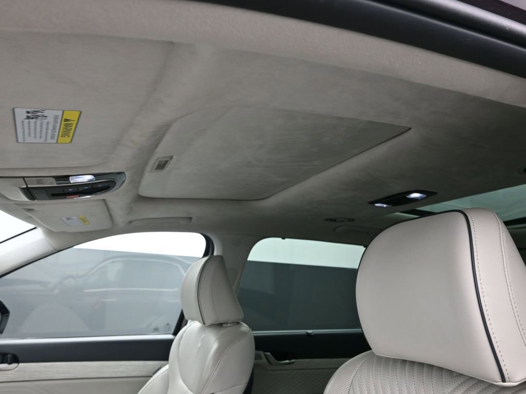 Used 2024 Hyundai Palisade Calligraphy image 10