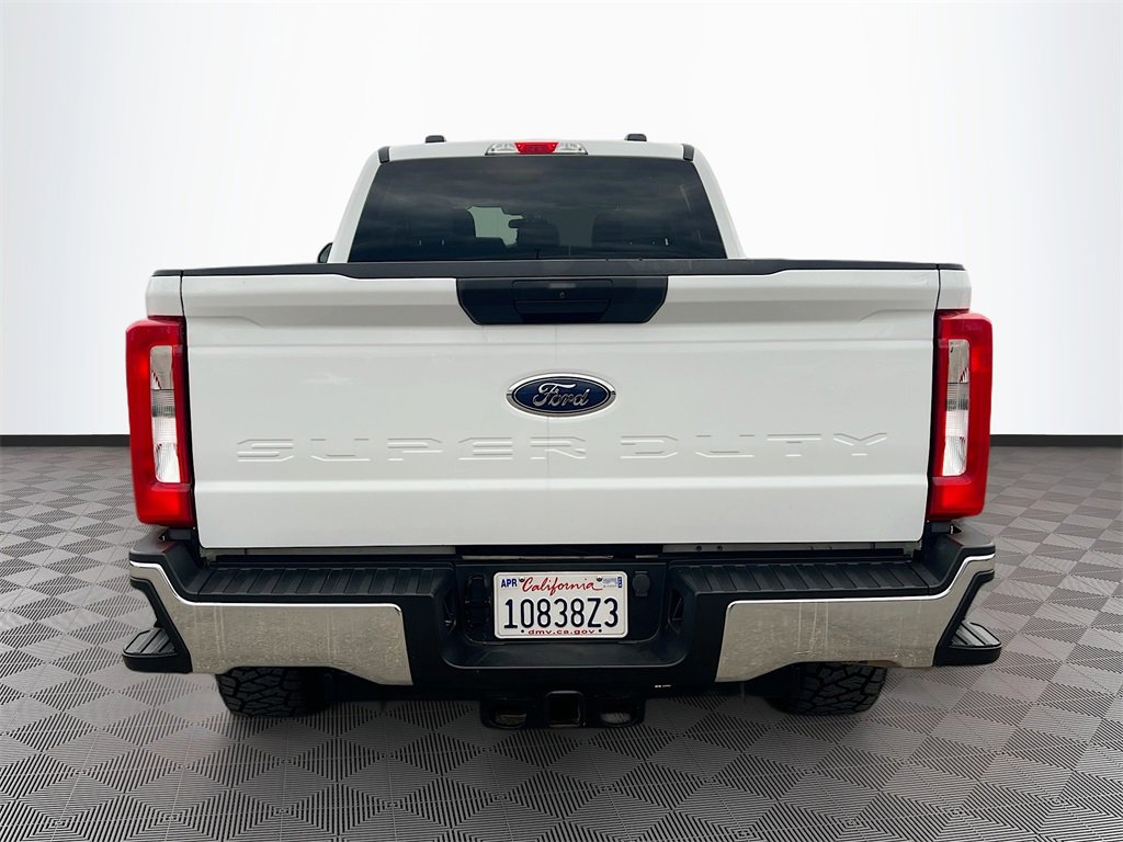 Used 2024 Ford F250 XLT w/ FX4 Off-Road Package image 6