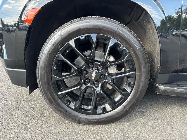 Used 2022 Chevrolet Suburban High Country AWD/4WD image 14