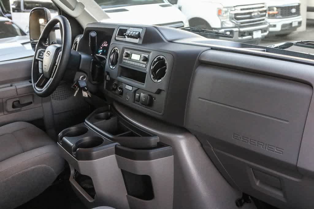 New 2026 Ford E-350 and Econoline 350 Super Duty w/ Power Equipment Group RWD image 17