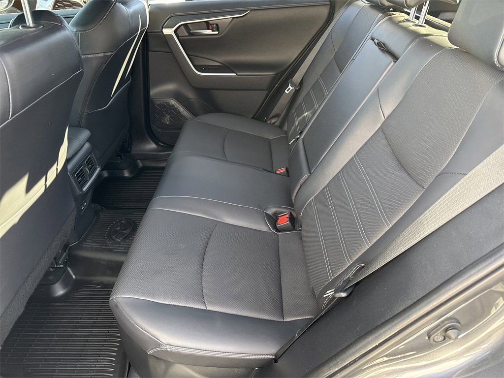 Used 2025 Toyota RAV4 Limited image 20