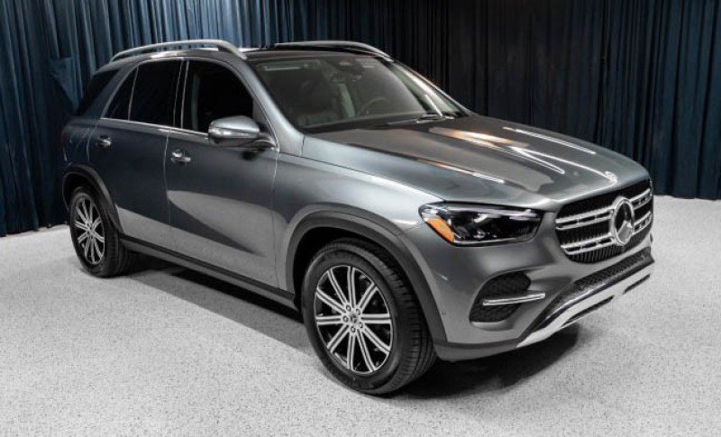 Certified 2026 Mercedes-Benz GLE 350 4MATIC image 3