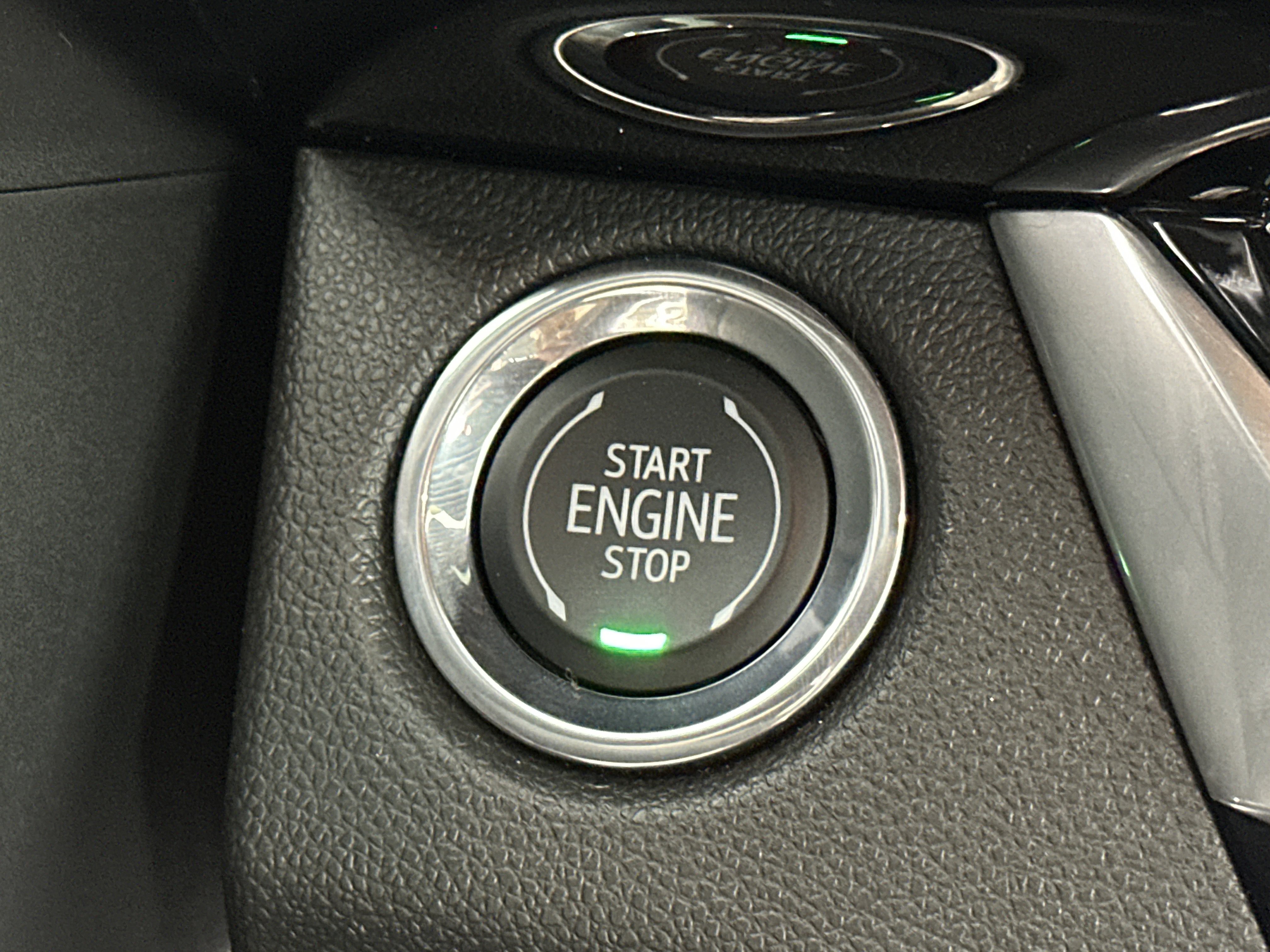 Certified 2024 Buick Envista Avenir image 29