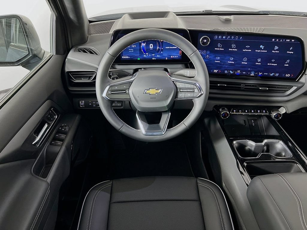 New 2026 Chevrolet Silverado EV LT w/ Plus Package AWD/4WD image 23