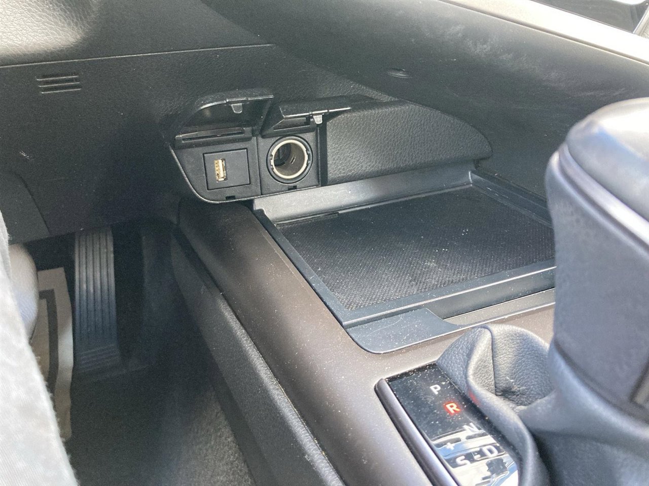 Used 2023 Toyota Camry SE image 23