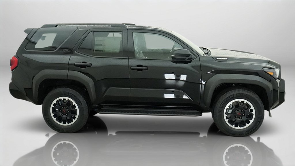 New 2026 Toyota 4Runner TRD Off-Road Premium w/ Tow Technology Package AWD/4WD image 14