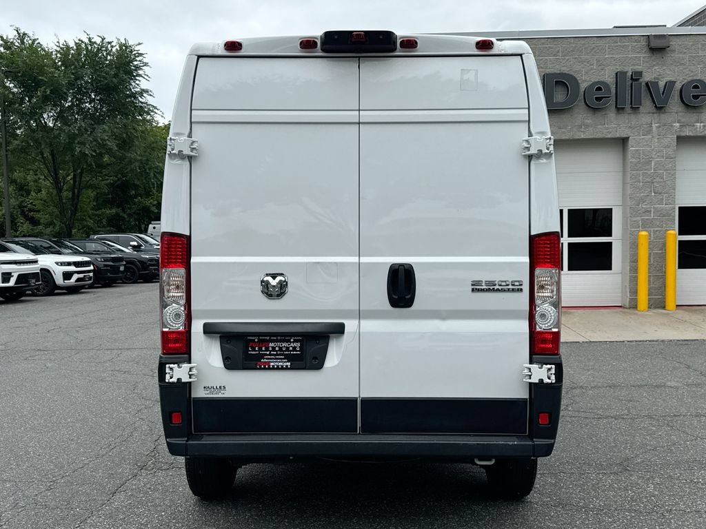 Used 2025 RAM ProMaster 2500 w/ Convenience Group FWD image 6