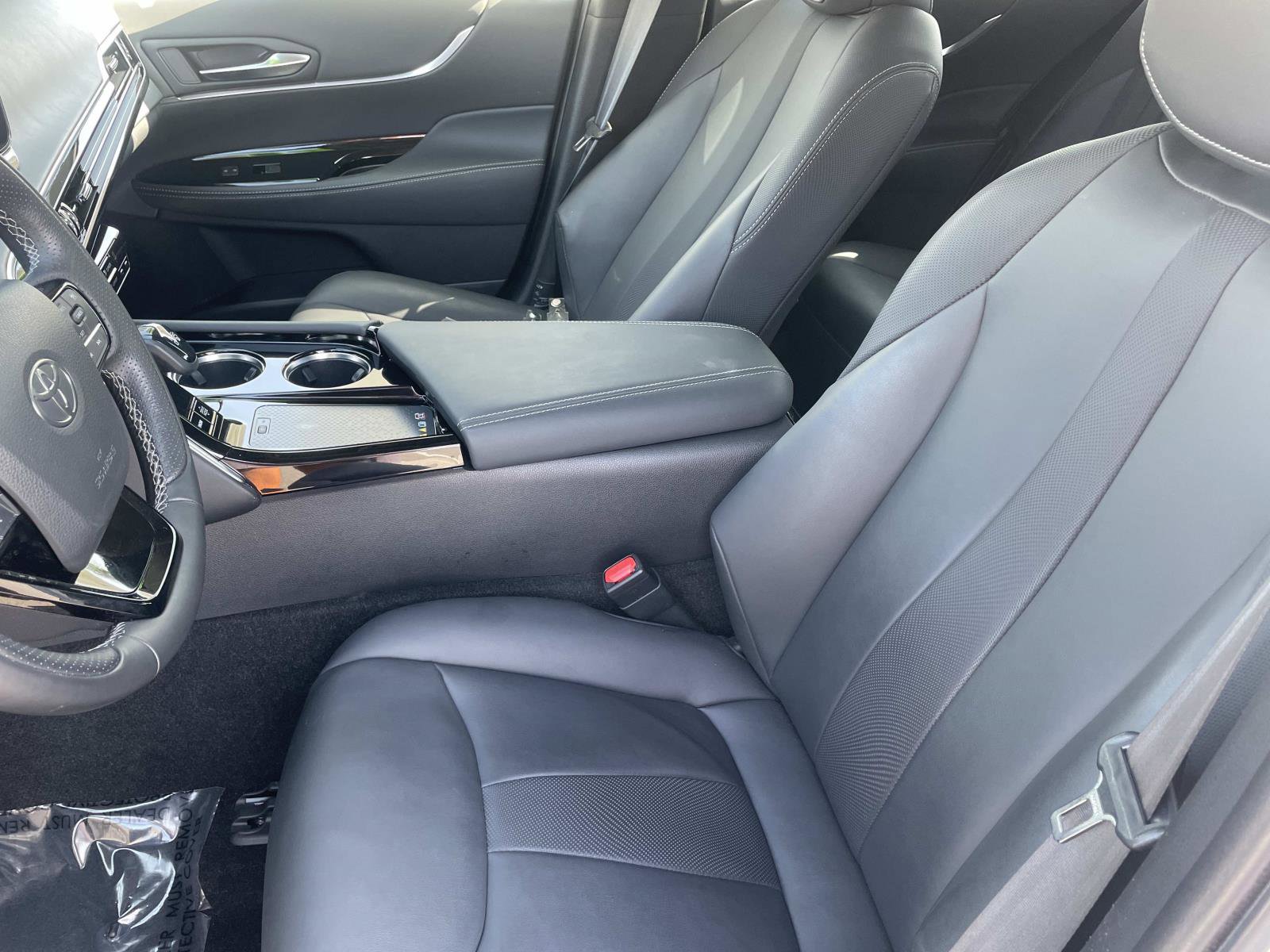 Used 2023 Toyota Mirai XLE image 18