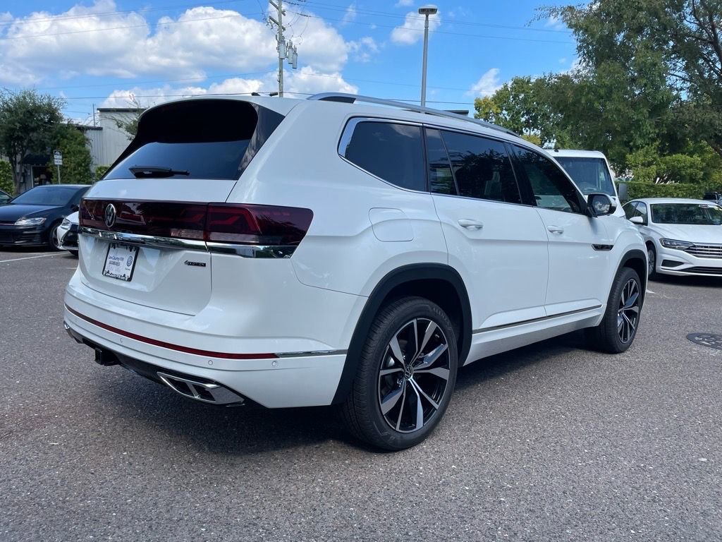 New 2026 Volkswagen Atlas SEL Premium R-Line image 3