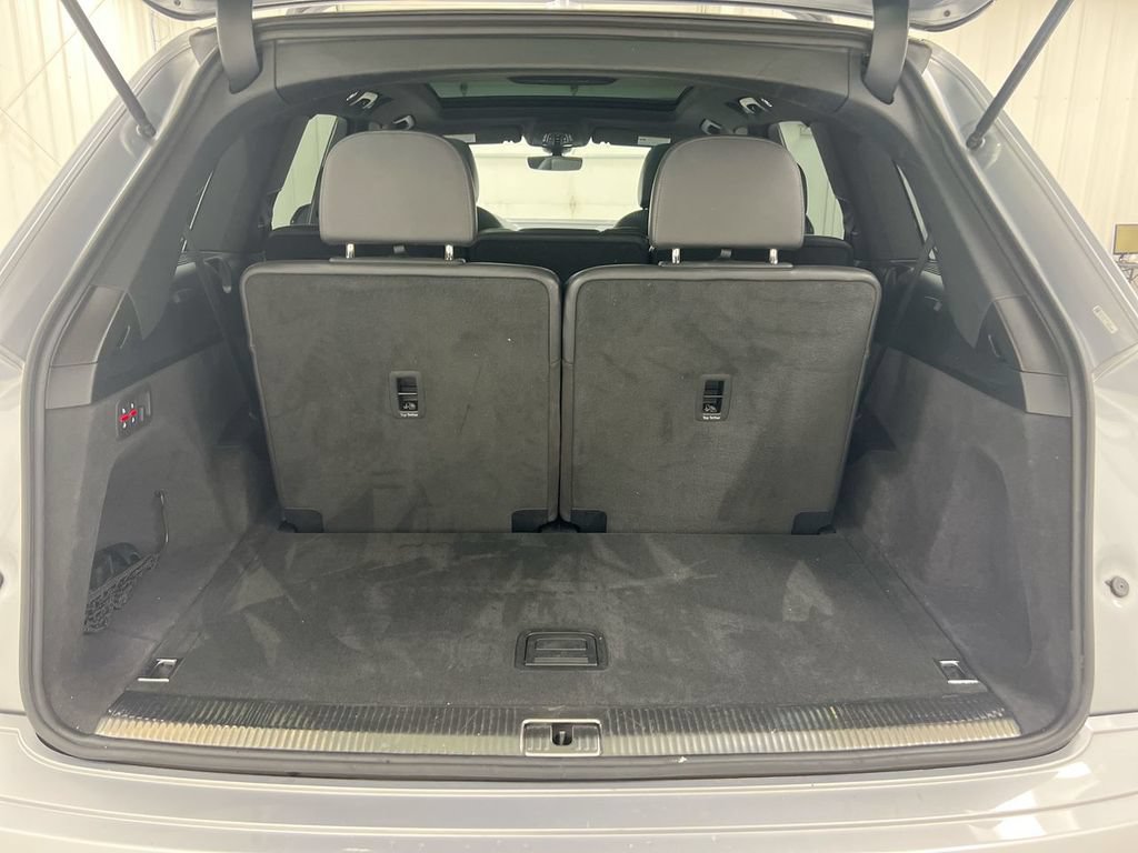 Used 2019 Audi Q7 2.0T Premium Plus w/ Premium Plus Package AWD/4WD image 24