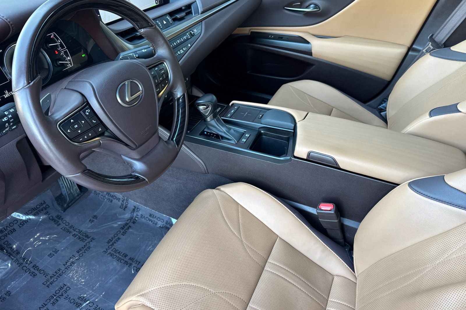 Used 2019 Lexus ES 300h w/ Accessory Package 2 image 9