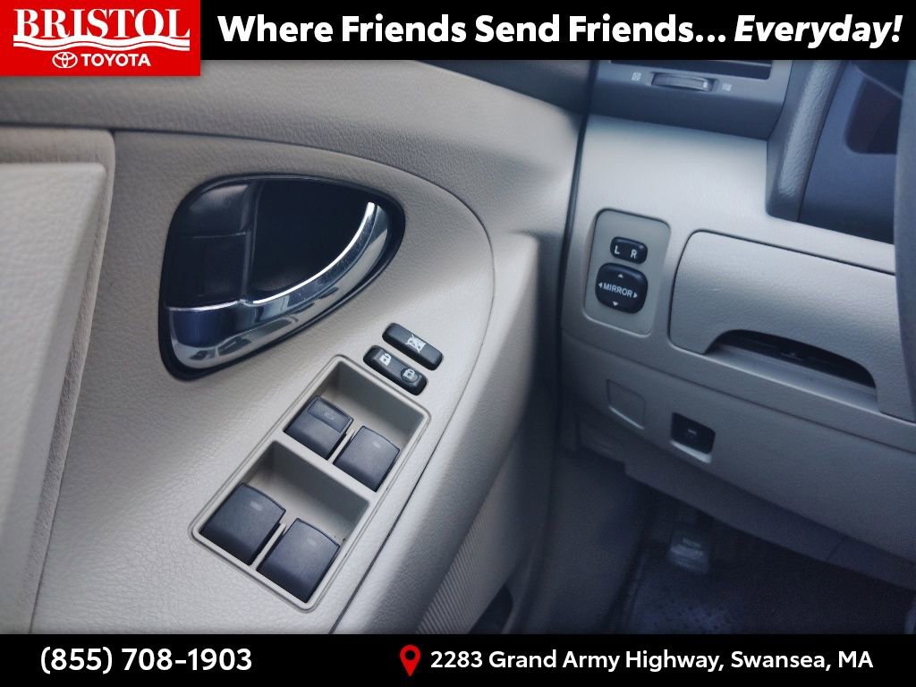 Used 2011 Toyota Camry LE w/ LE Extra-Value Pkg FWD image 18