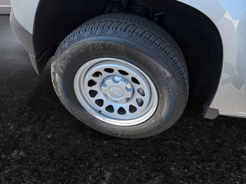 Certified 2024 Chevrolet Colorado W/T image 9